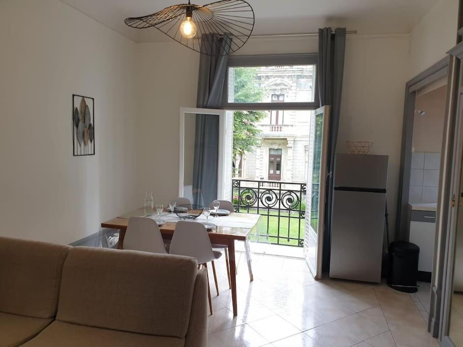 Apartment Grand T2 Calme Et Cosy Au « Pyrenees Palace »